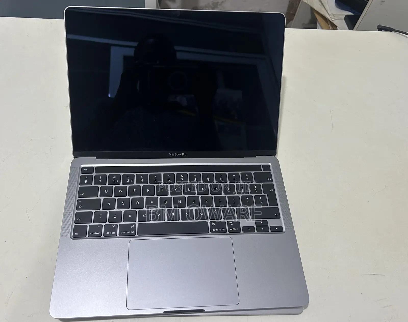 Laptop Apple MacBook Pro 2020 16GB Intel Core i5 SSD 512GB