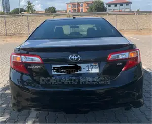 Toyota Camry SE 4dr Sedan (2.5L 4cyl 6A) 2013 Black