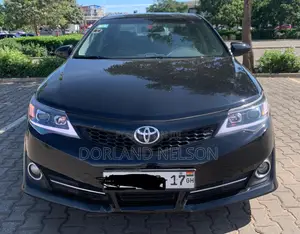 Toyota Camry SE 4dr Sedan (2.5L 4cyl 6A) 2013 Black