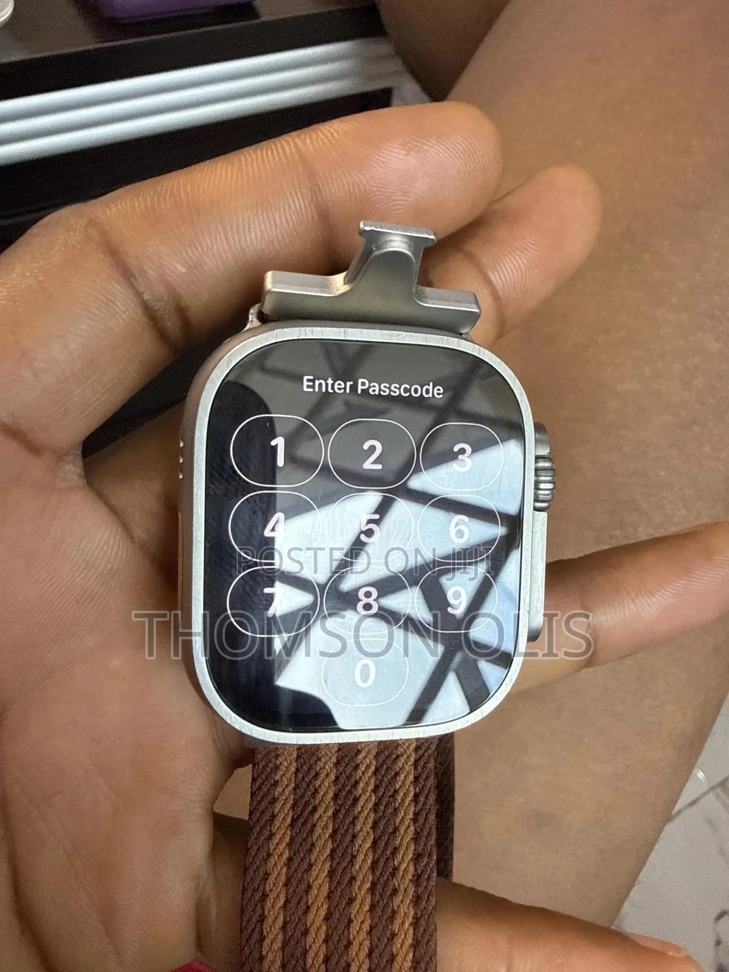 4 Months Used Apple Watch Ultra 2 Comes With 3 Different Straps