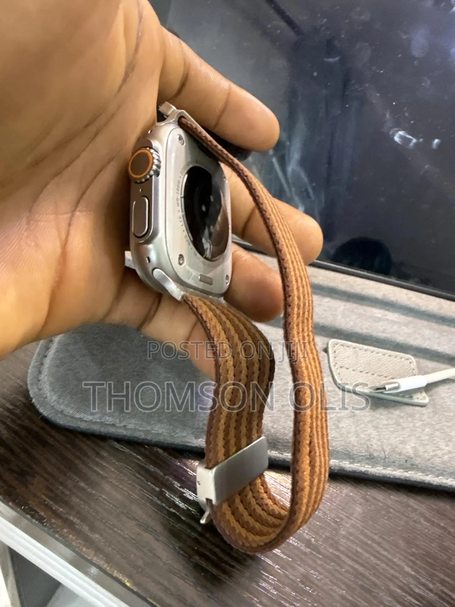 4 Months Used Apple Watch Ultra 2 Comes With 3 Different Straps