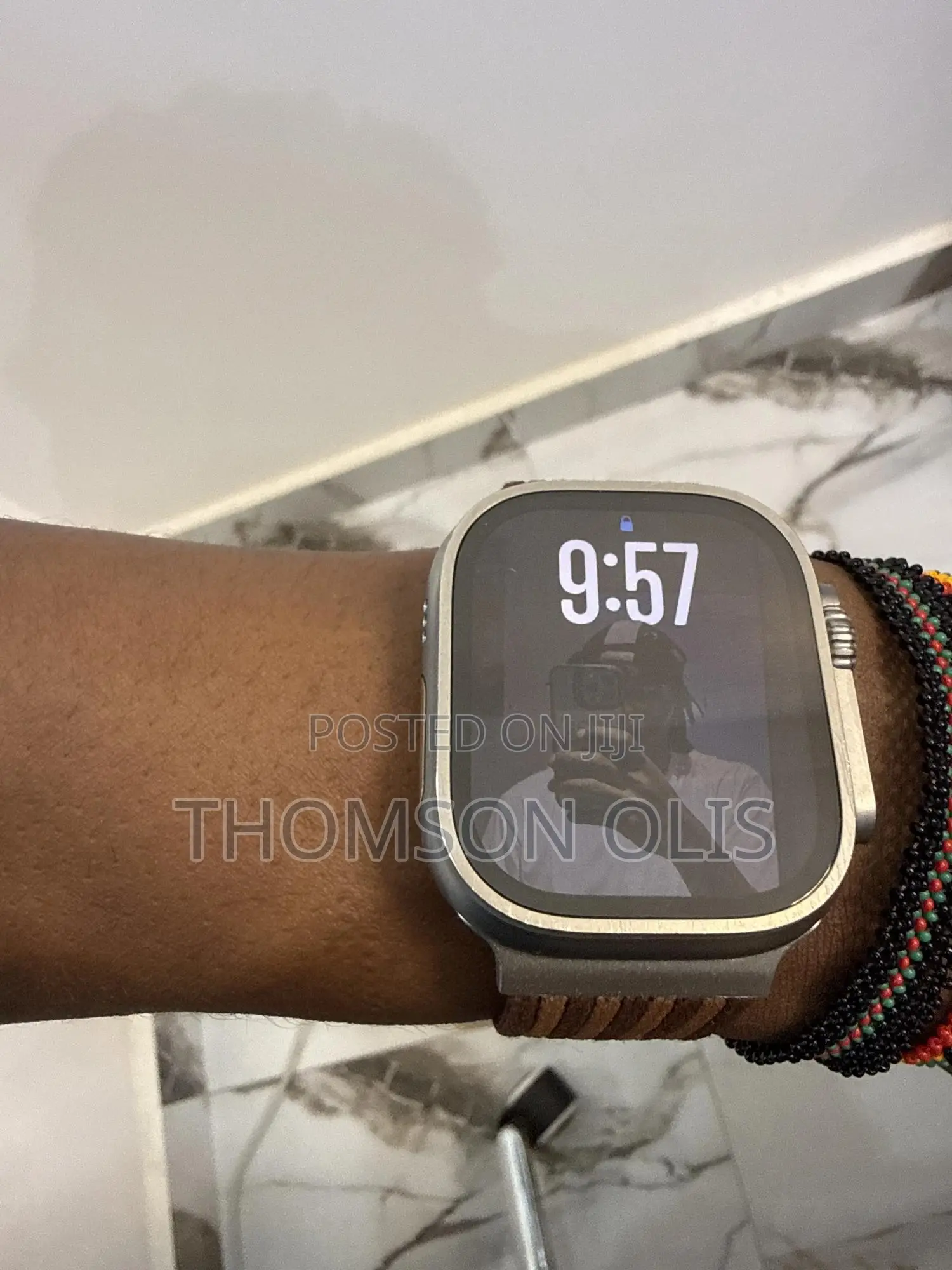 4 Months Used Apple Watch Ultra 2 Comes With 3 Different Straps