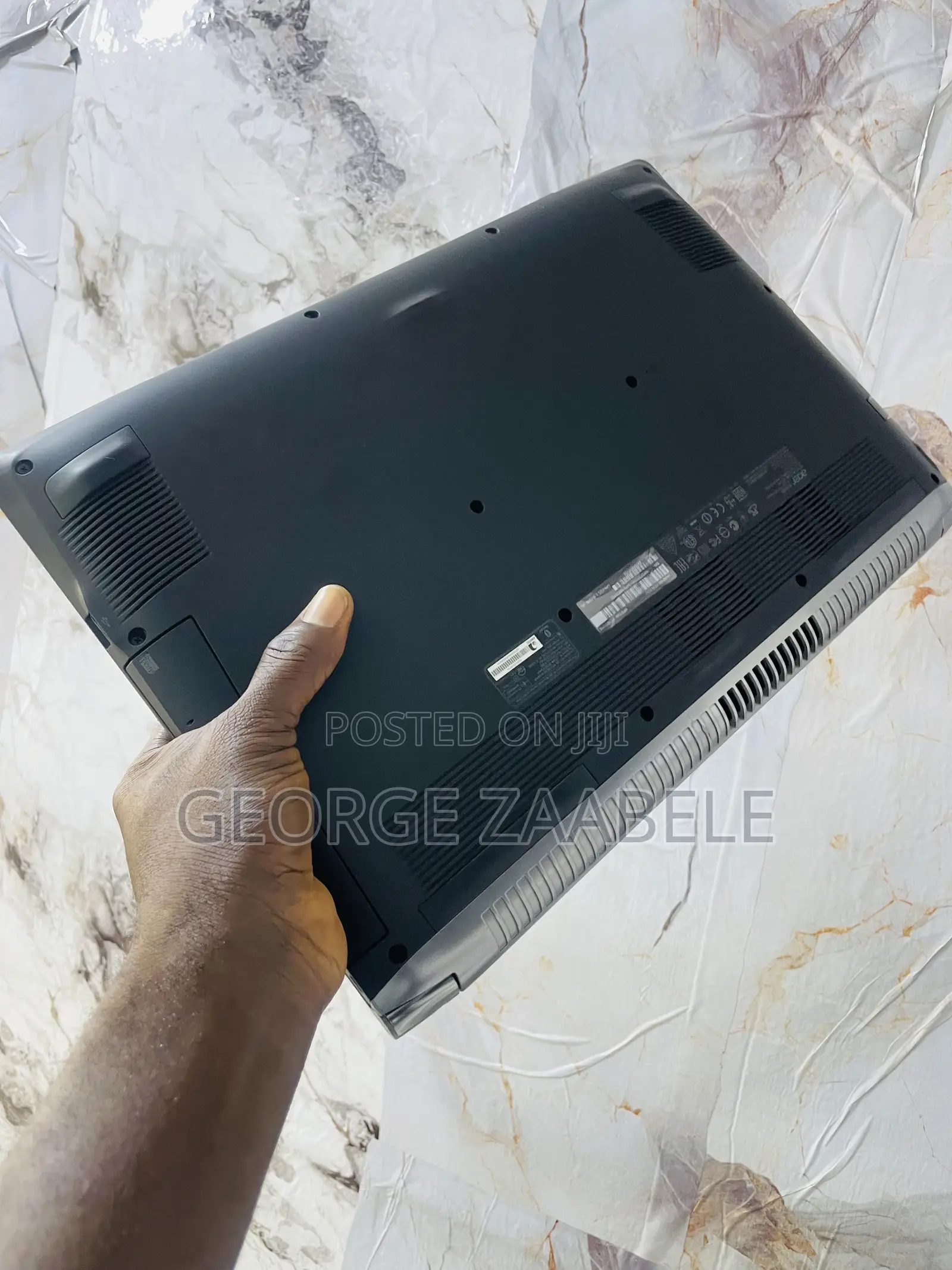 Laptop Acer Aspire VN7-572G 8GB Intel Core I5 SSD 1T