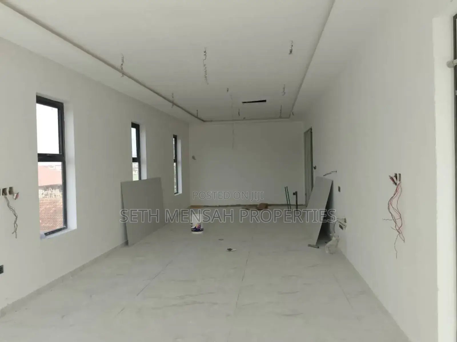 4bdrm House in Adenta for sale