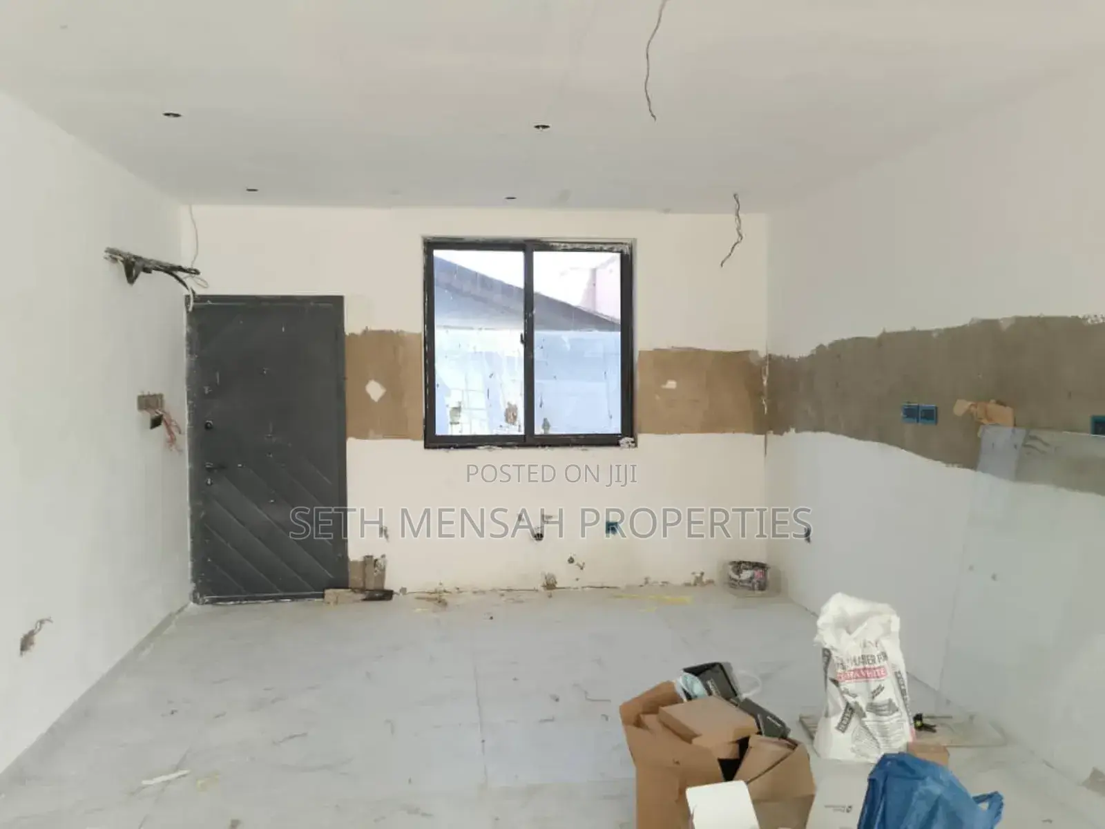4bdrm House in Adenta for sale
