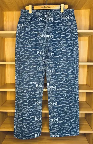 High Quality Size 38 Baggy Jeans Available in Stock
