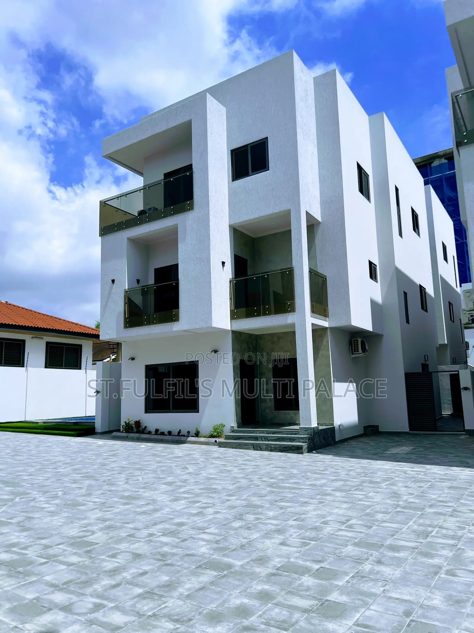 5bdrm Townhouse / Terrace in East Legon Bawaleshi, Bawaleshie for rent