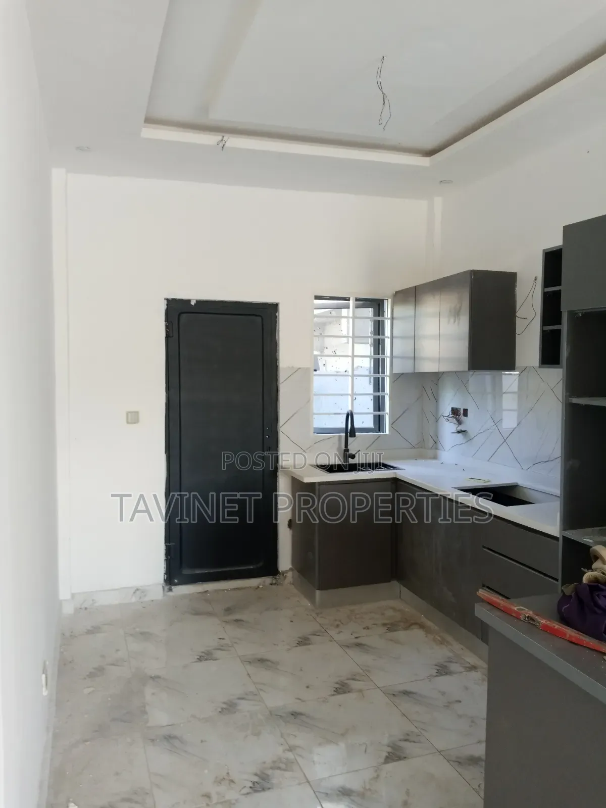 2bdrm Block of Flats in Ashaley Botwe for sale