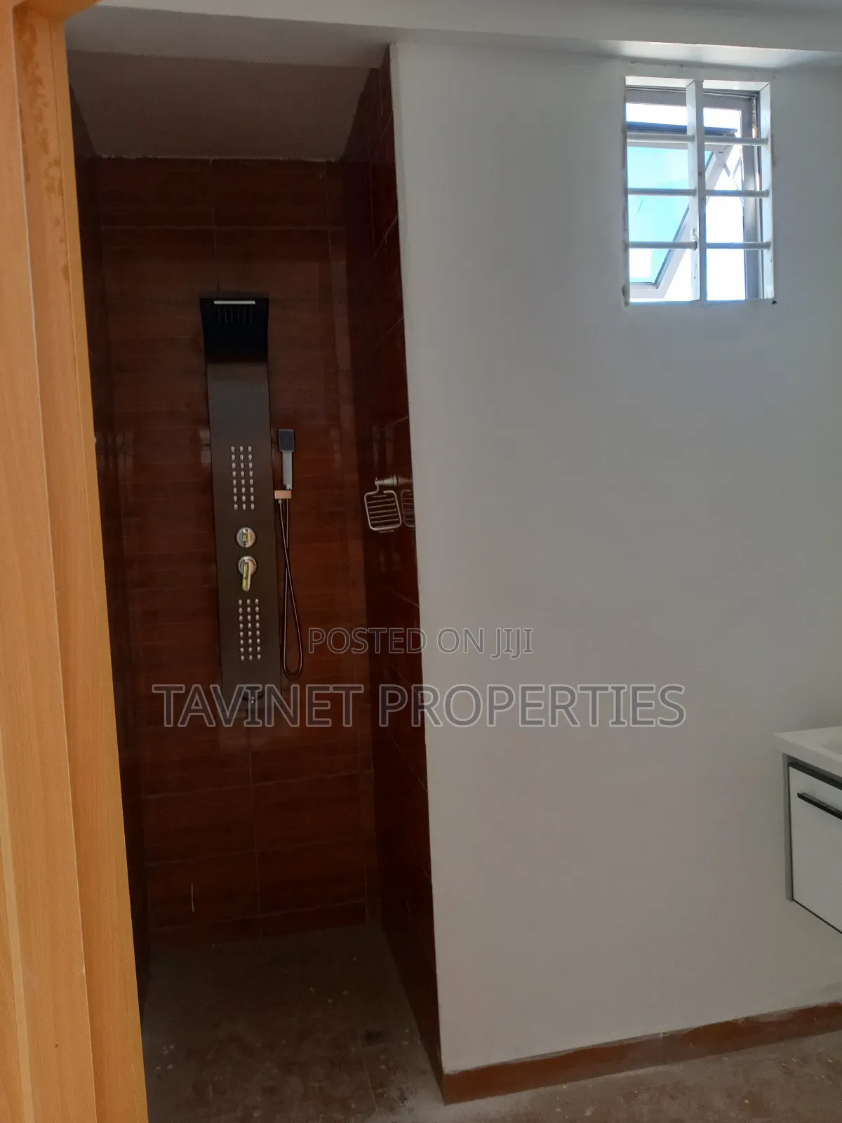2bdrm Block of Flats in Ashaley Botwe for sale