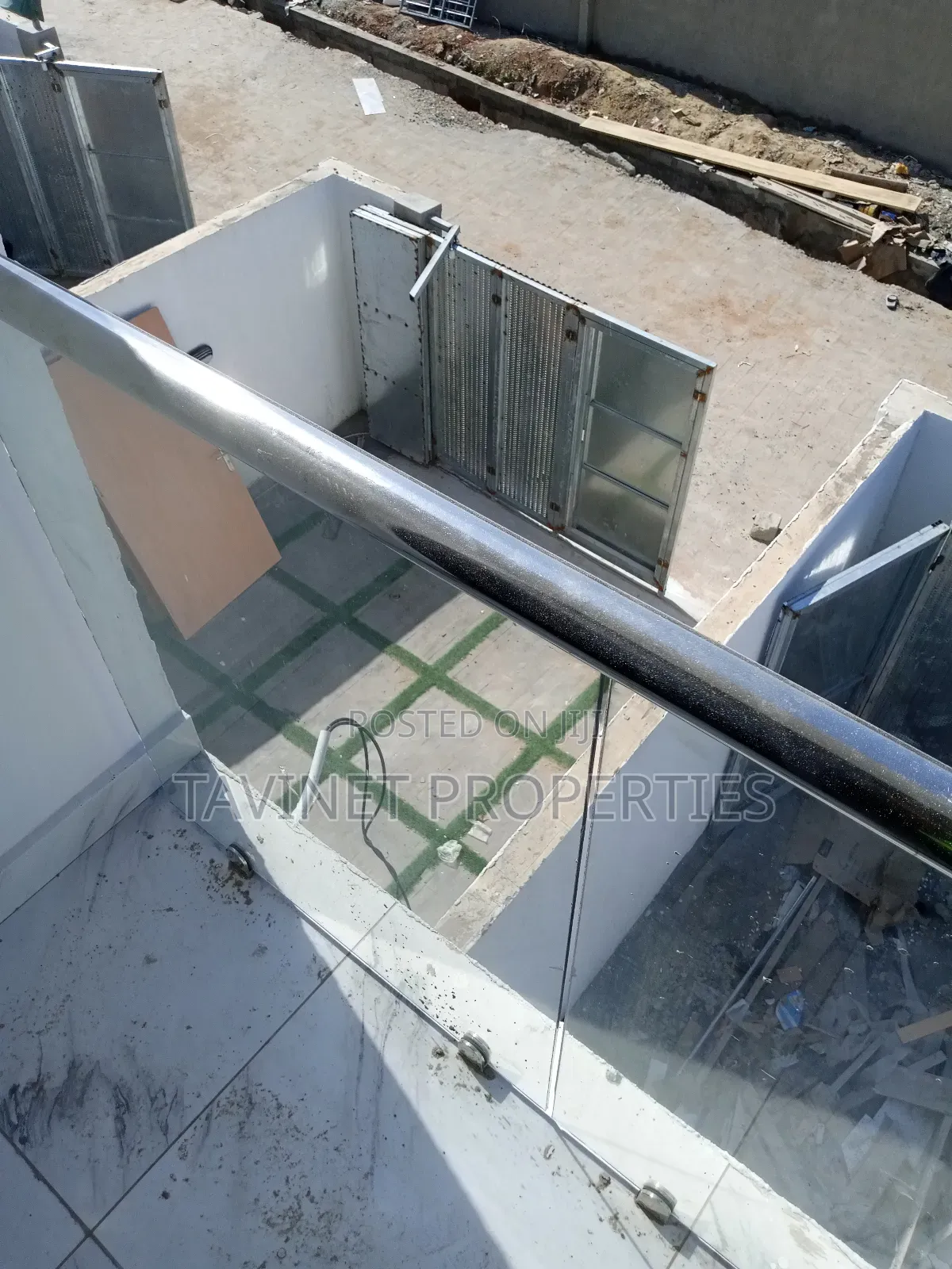 2bdrm Block of Flats in Ashaley Botwe for sale