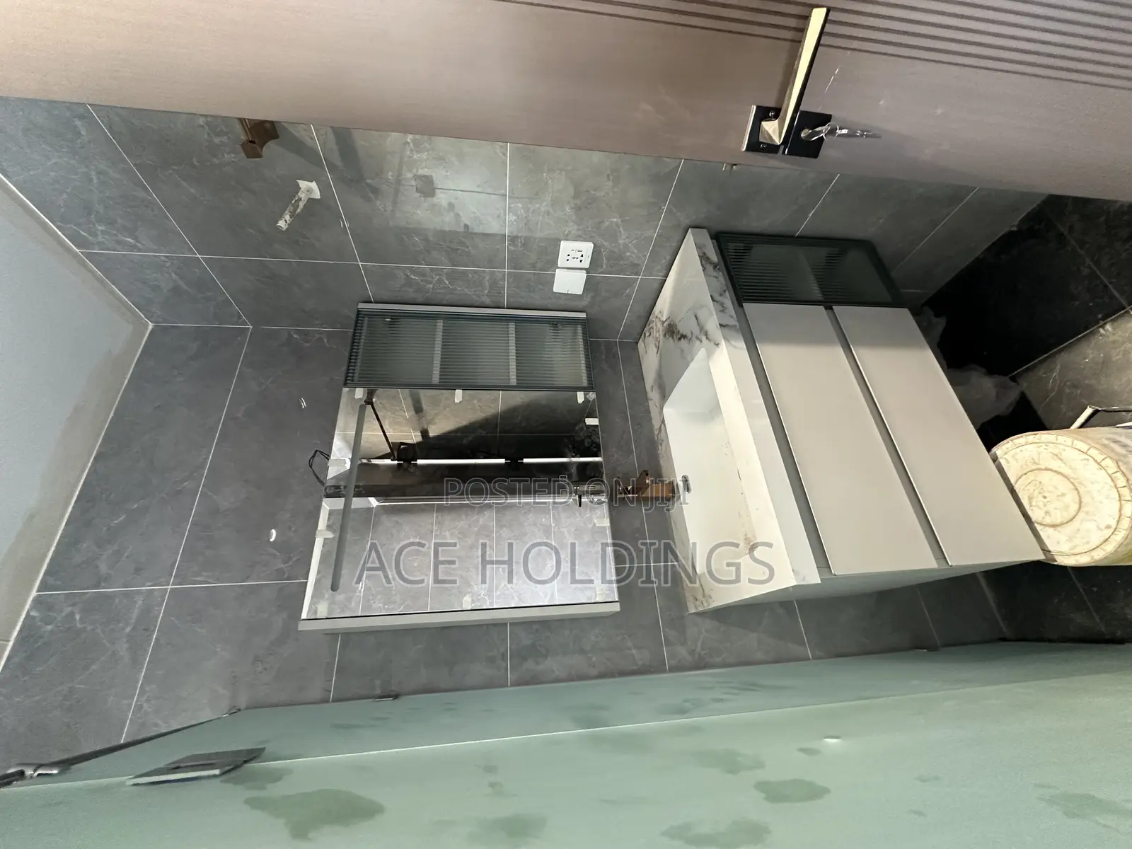 3bdrm House in School Junction, Ashaley Botwe for sale