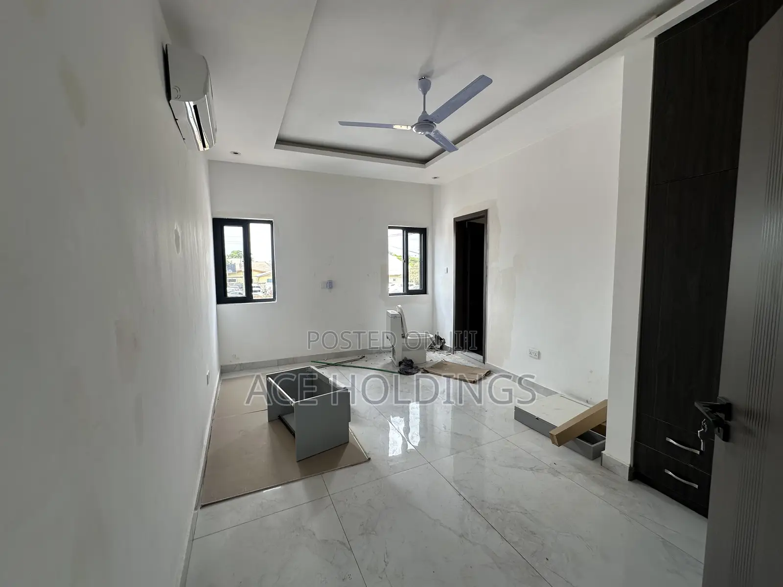 3bdrm House in School Junction, Ashaley Botwe for sale