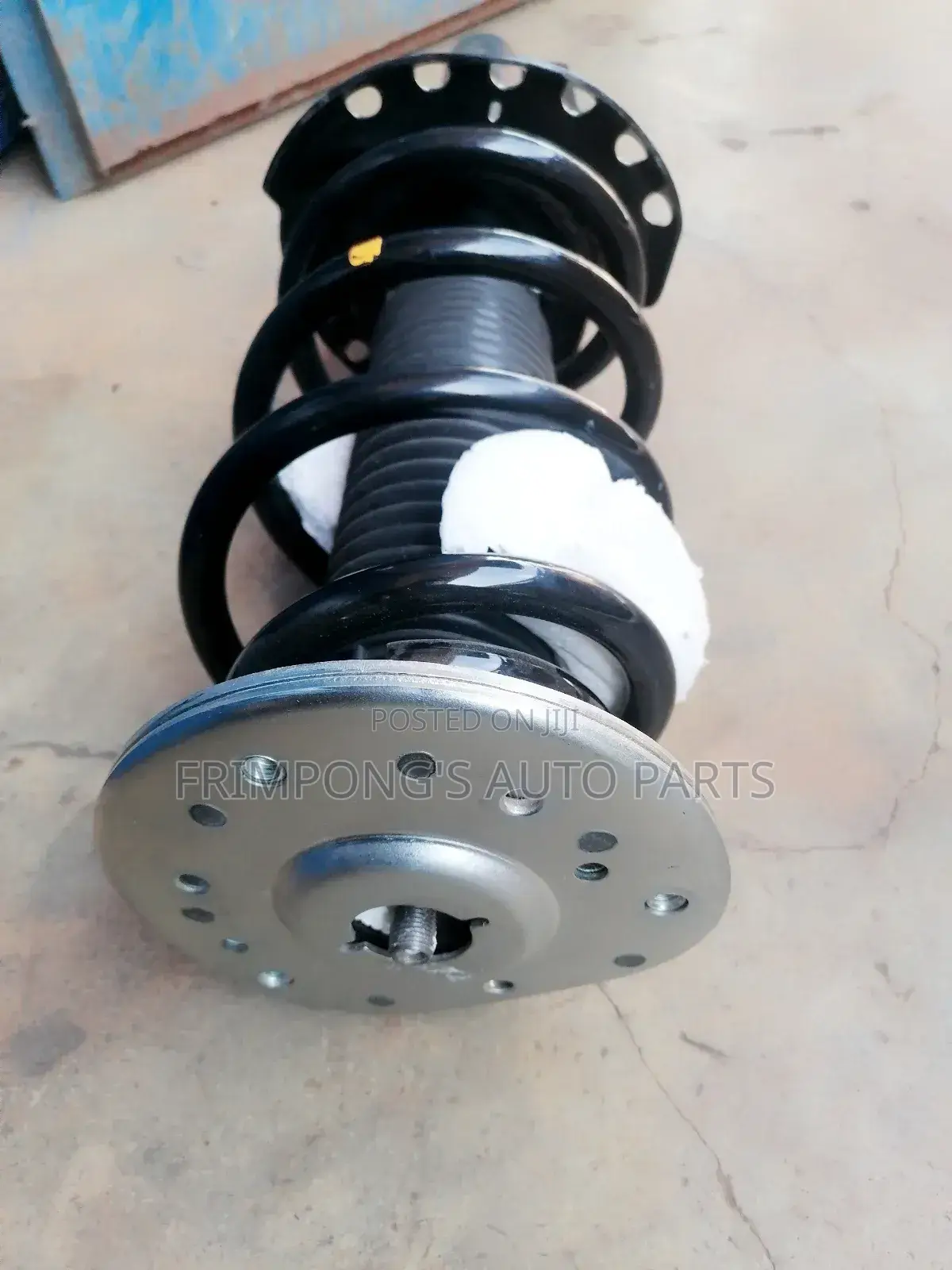 Range Rover Evoque 2013 Front Shocks Absorbers Sensor Type