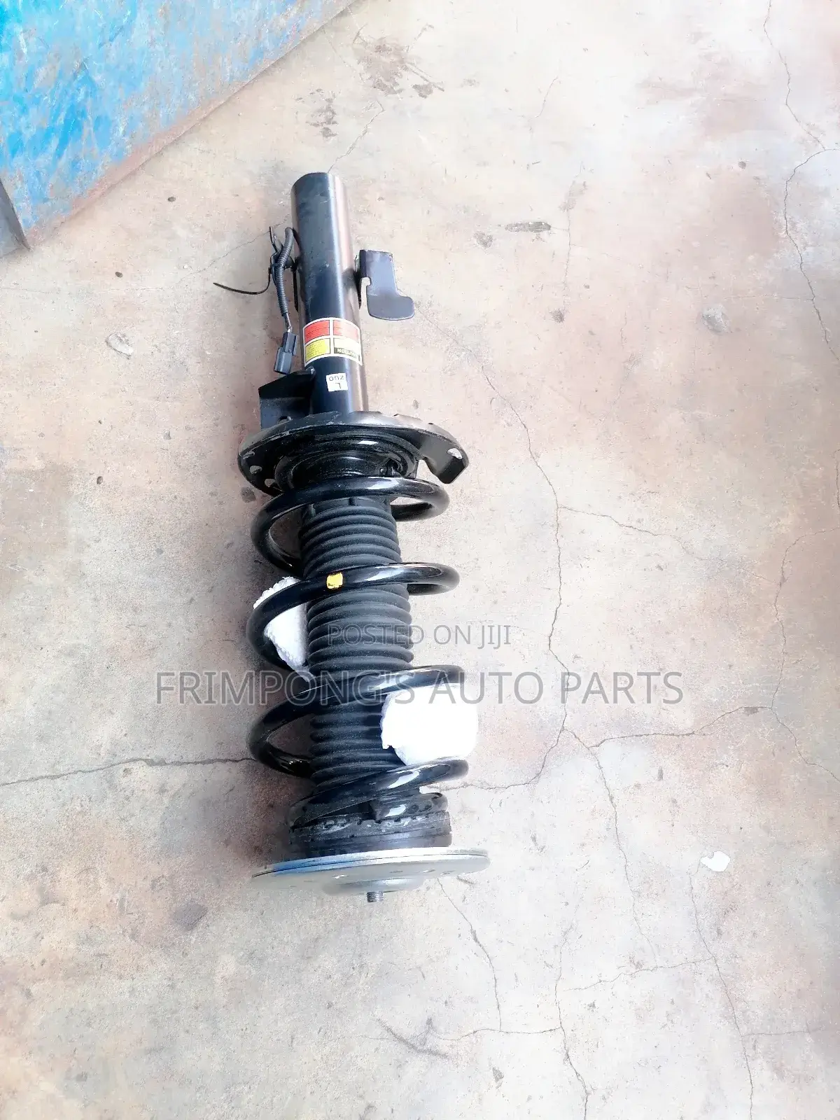 Range Rover Evoque 2013 Front Shocks Absorbers Sensor Type
