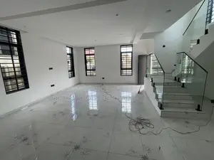 3bdrm House in Luxelooks Properties, East Legon for rent