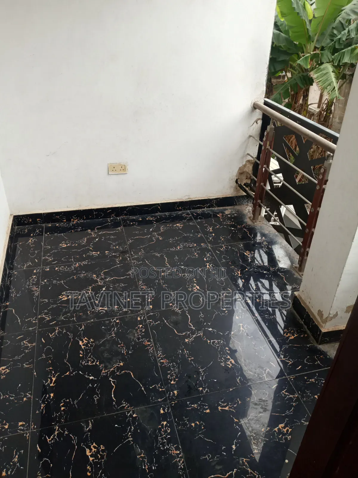 1bdrm Apartment in Adjiriganor for rent
