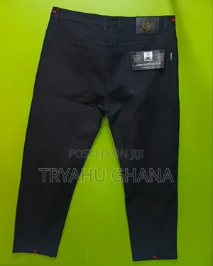 Perfect Fit Versace Uk Jeans – Comfort You’Ll Feel Size 38