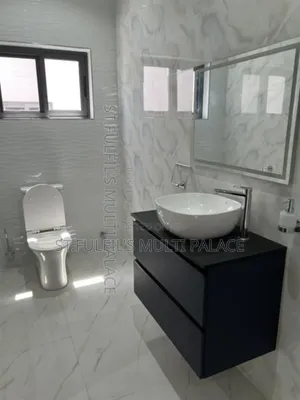 5bdrm Townhouse / Terrace in East Legon Bawaleshi, Bawaleshie for rent