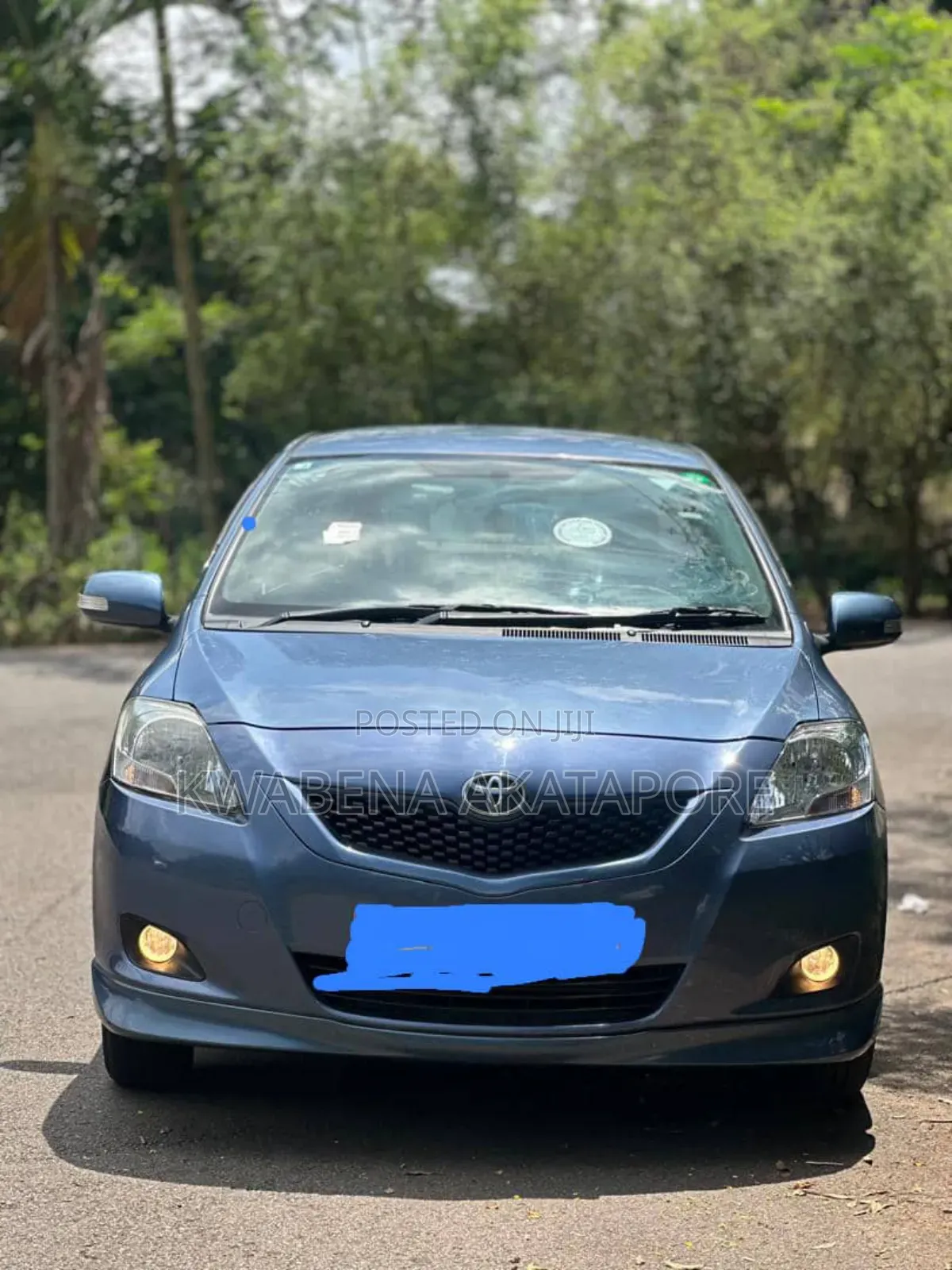 Toyota Belta 2012 Blue
