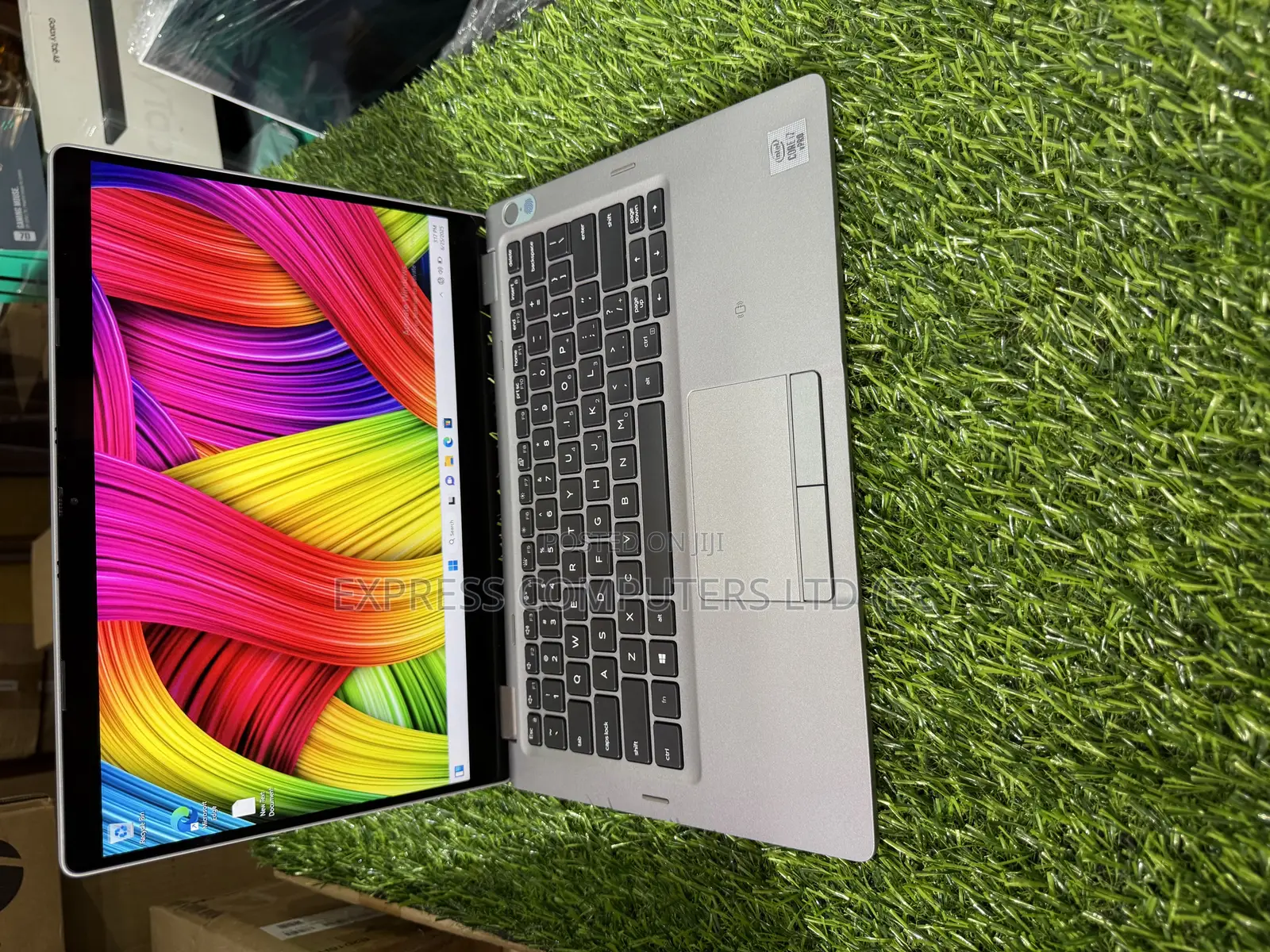 Laptop Dell Latitude 5310 16GB Intel Core I7 SSD 512GB