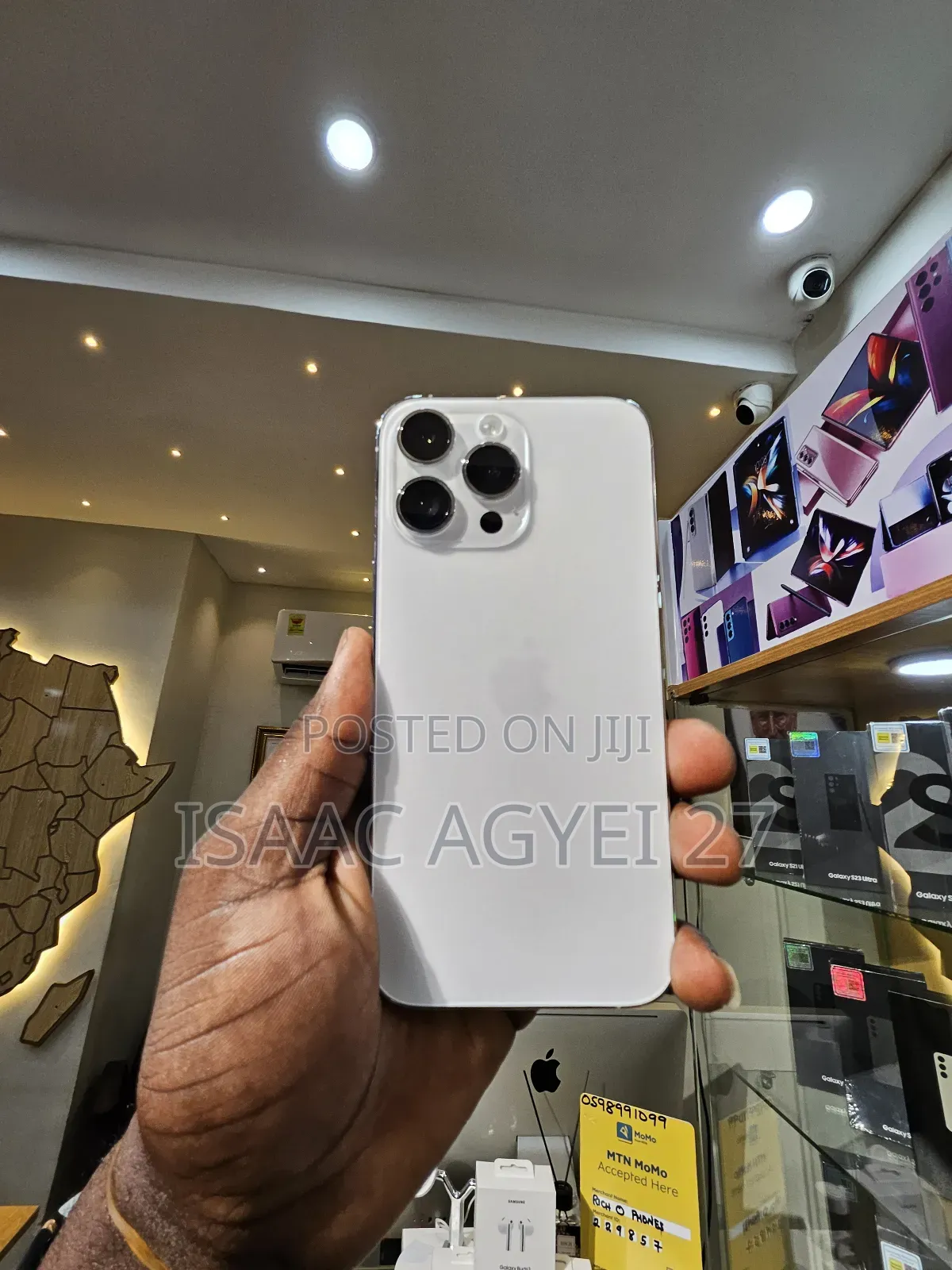 New Apple iPhone 15 Pro Max 256 GB