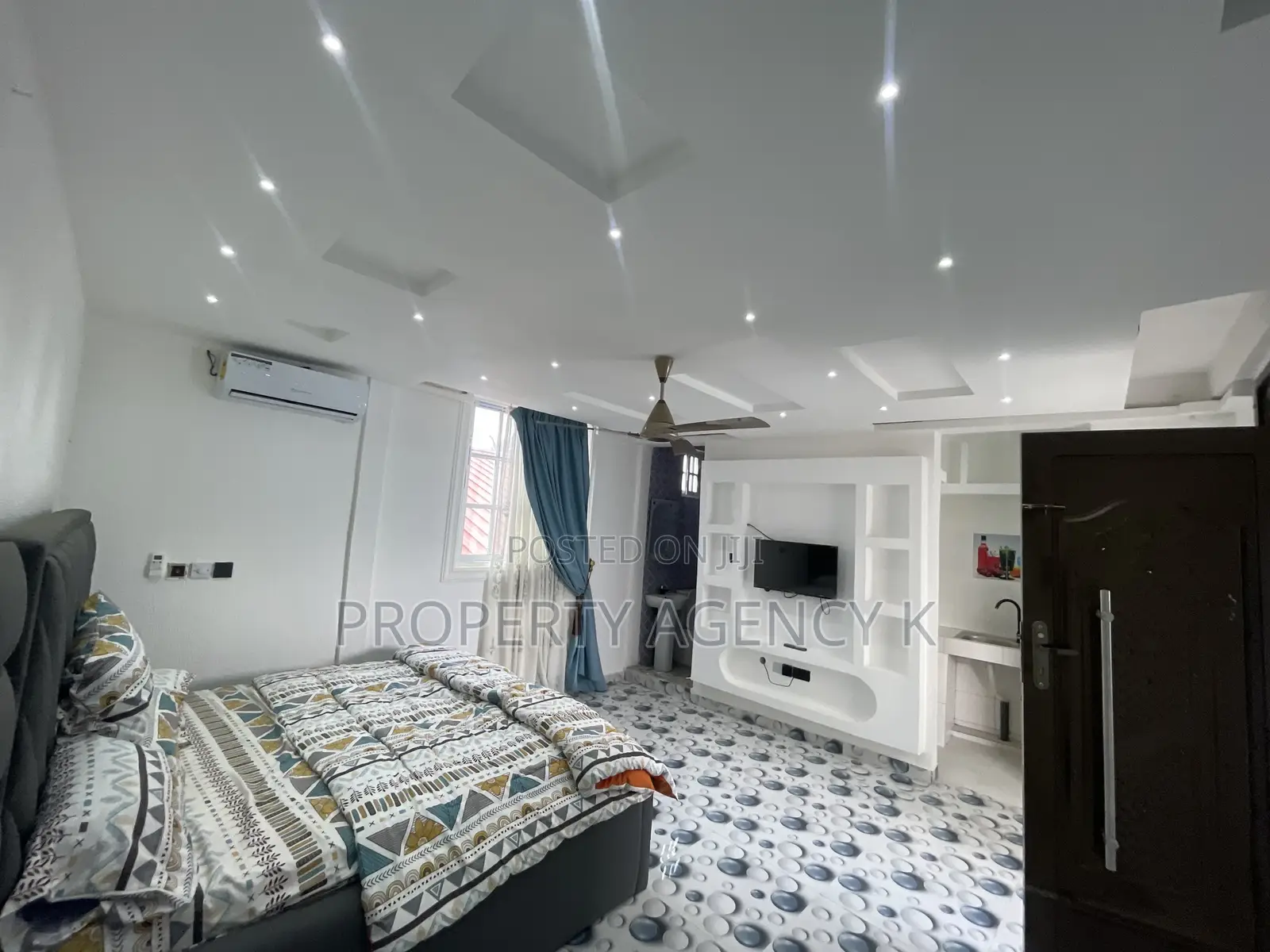 1bedroom Apartment Short Stay Available