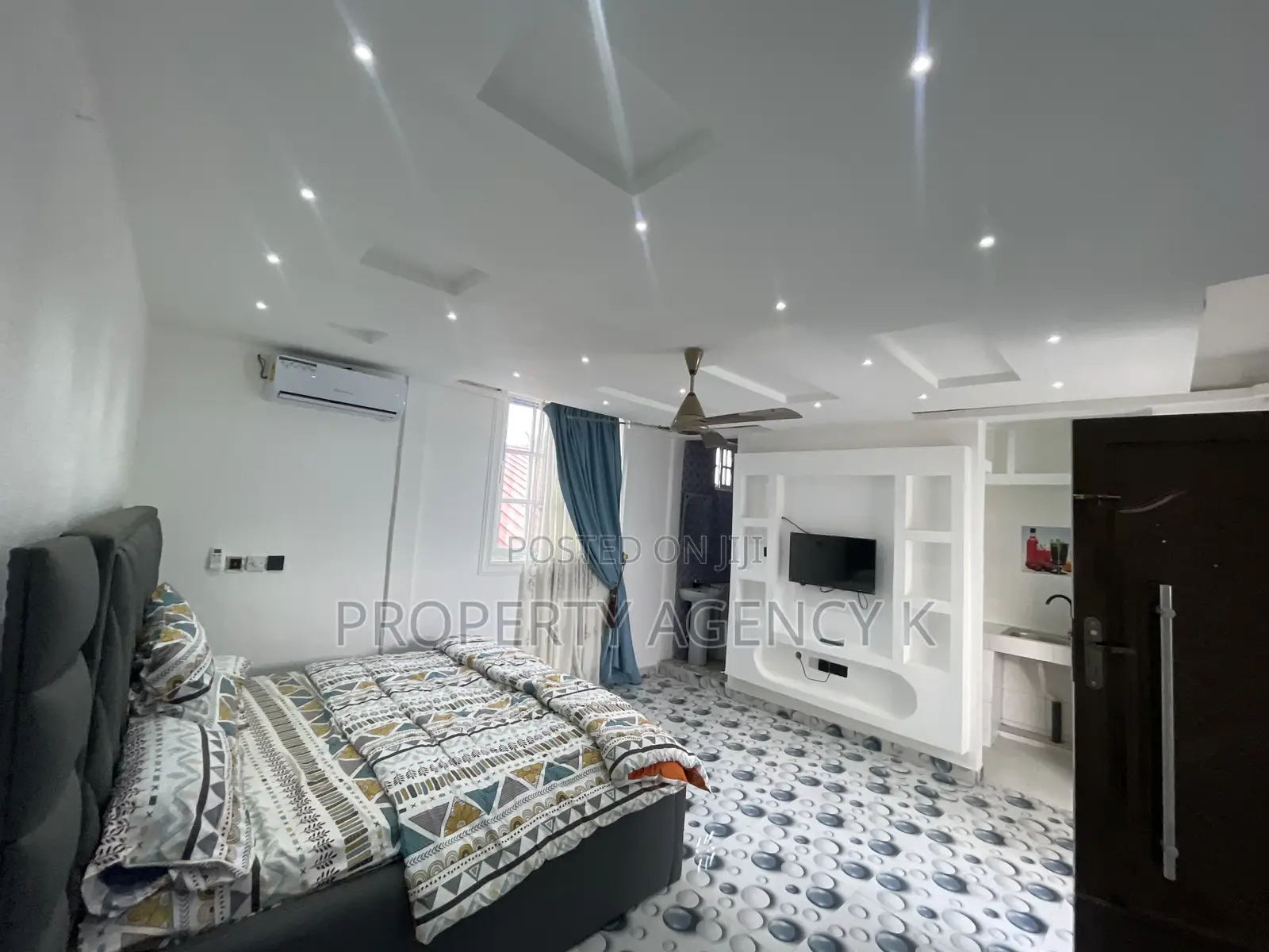 1bedroom Apartment Short Stay Available
