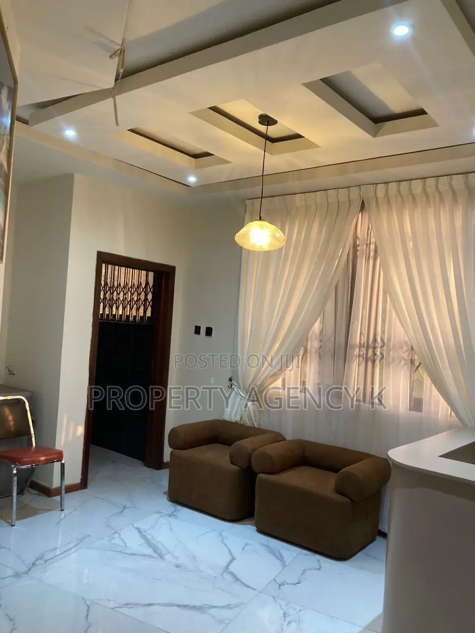 1bedroom Apartment at McCharty