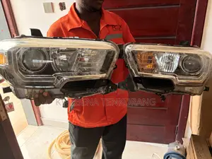 Tacoma Headlight