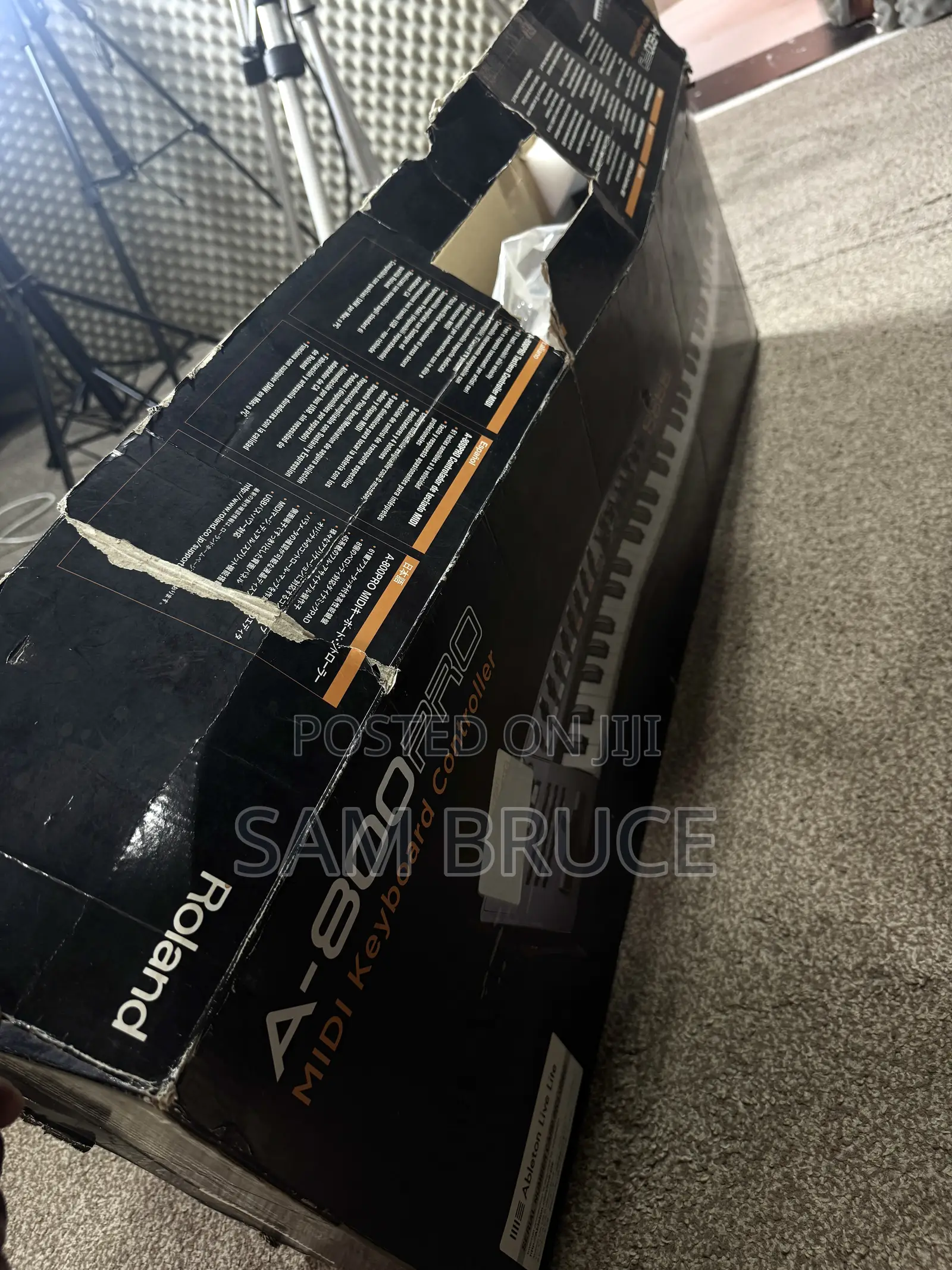 Roland A800 Pro Midi Keyboard
