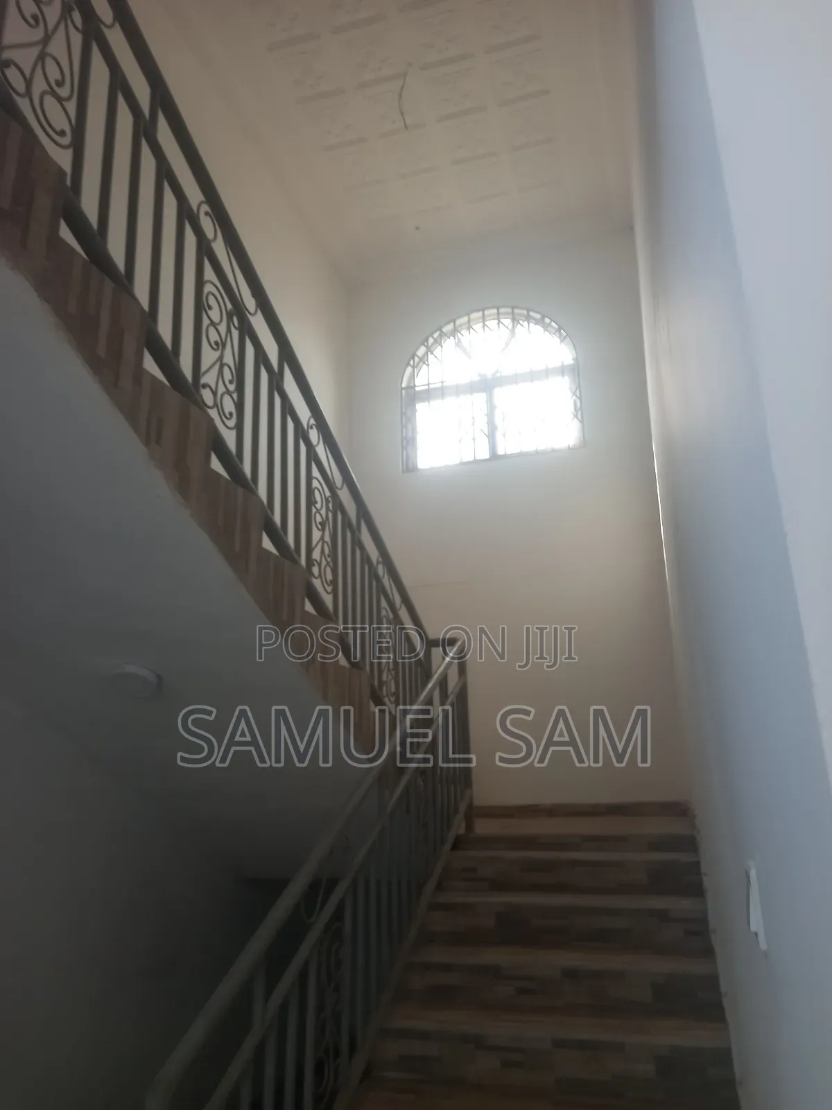 6bdrm House in Tema Golf City for rent