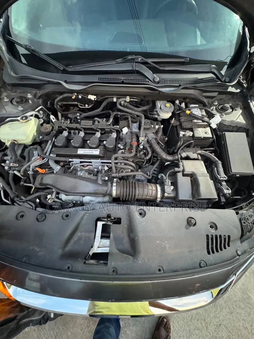 Honda Civic Touring 4dr Sedan (1.5L 4cyl) 2017 Gray