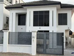 Furnished 4bdrm Mansion in Sakumono for sale