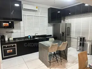 Furnished 4bdrm Mansion in Sakumono for sale