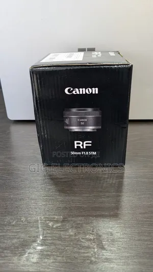 Canon Rf 50mm F/1.8 Stm Lens (Canon Rf)
