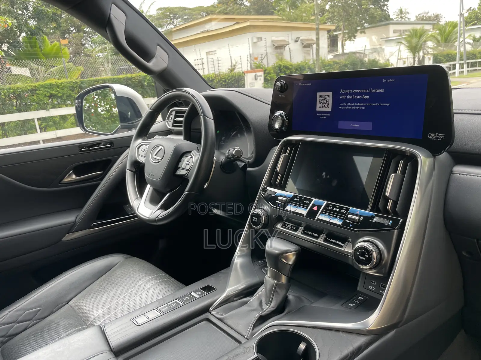 Lexus LX 600 2023 Gray