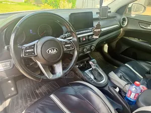 Kia Forte 2019 White