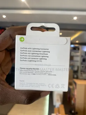 Apple Earpods Lightning Connector