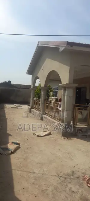5bdrm House in Adepa Glory Estate, Kasoa for rent