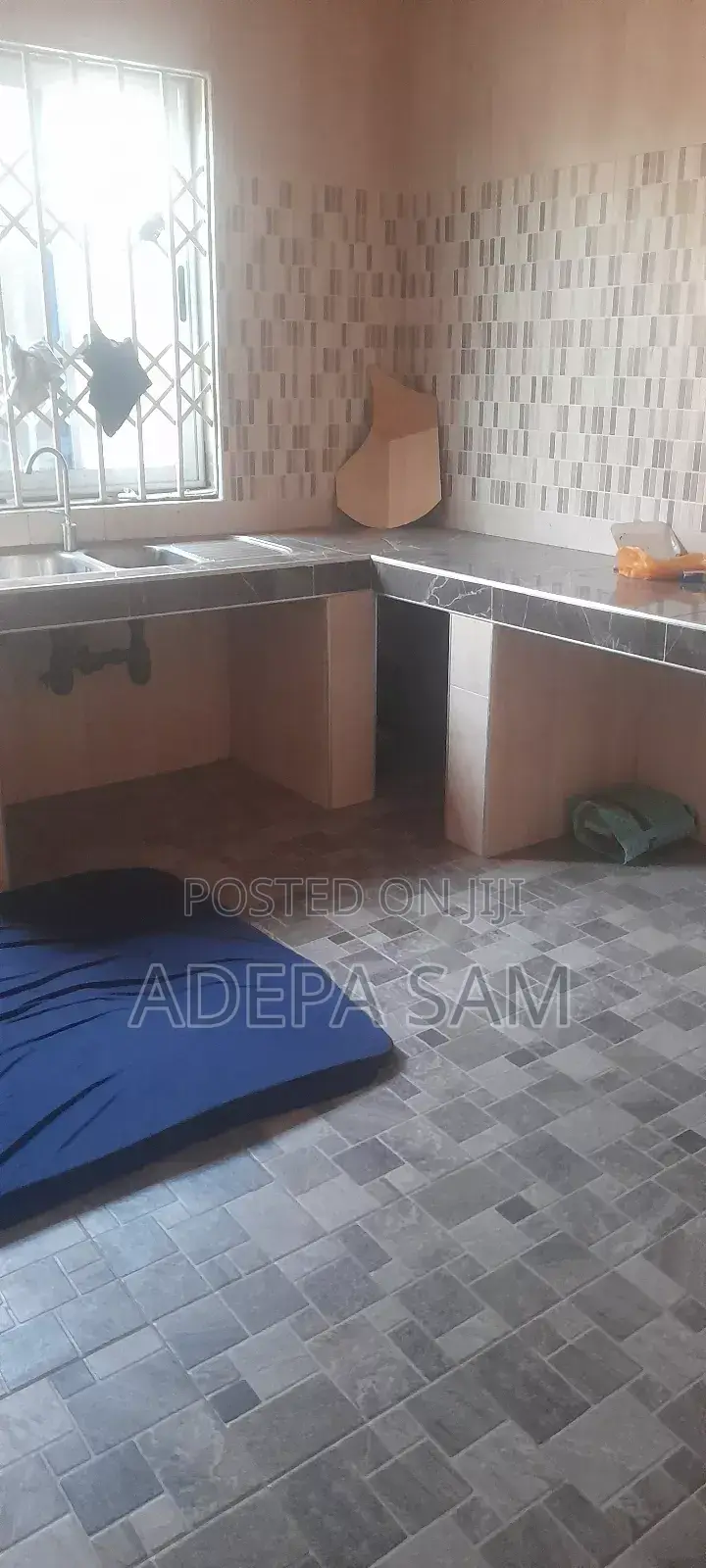 5bdrm House in Adepa Glory Estate, Kasoa for rent