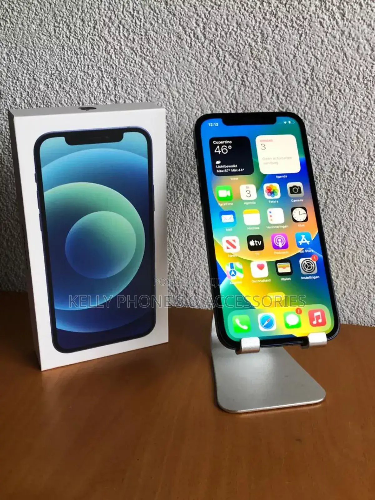 New Apple iPhone 12 64 GB Black