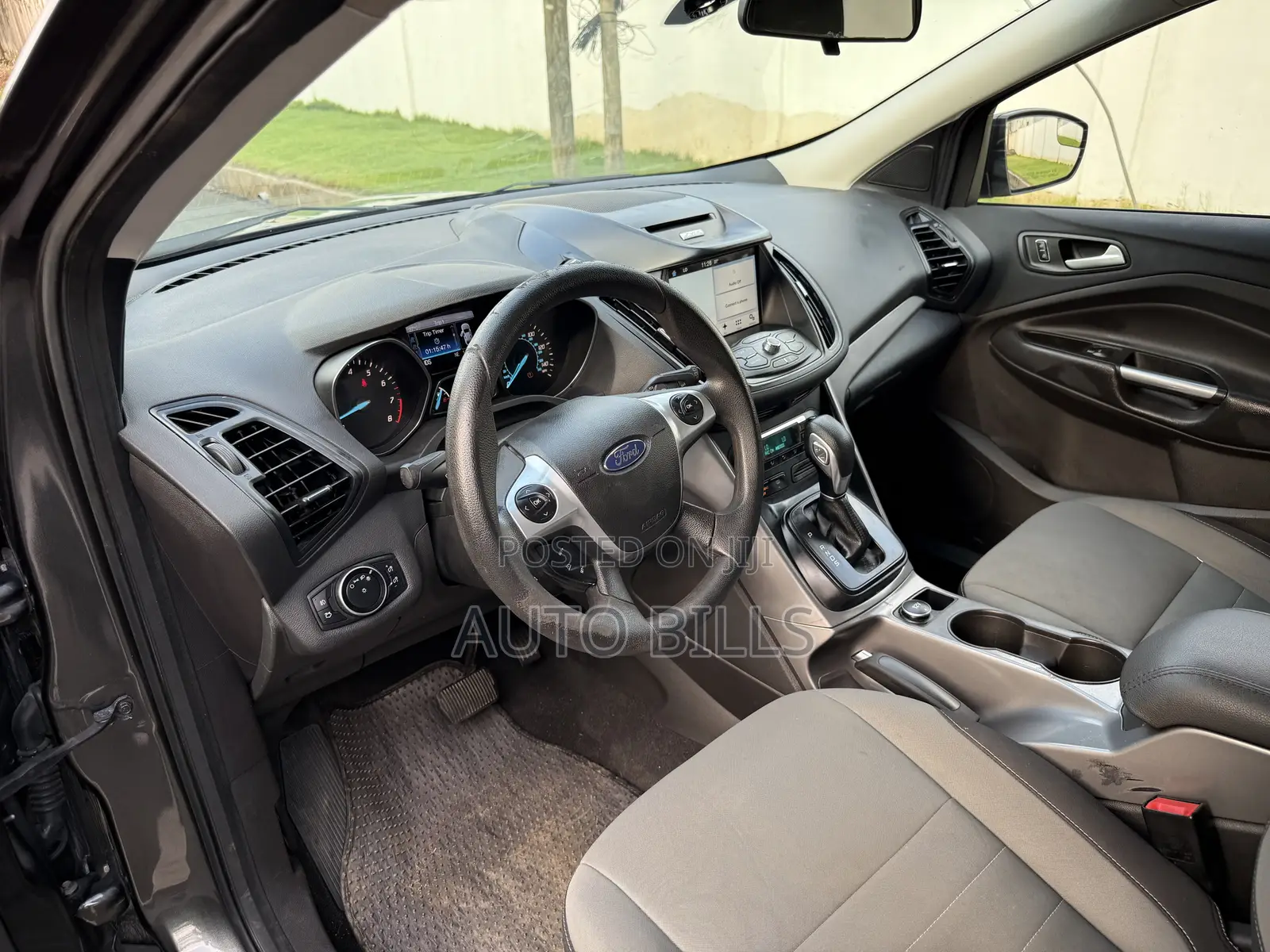 Ford Escape SE 4x4 2016 Gray
