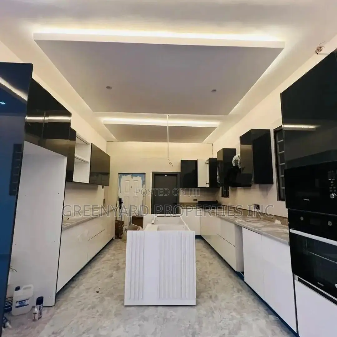 4bdrm House in Abokobi for sale