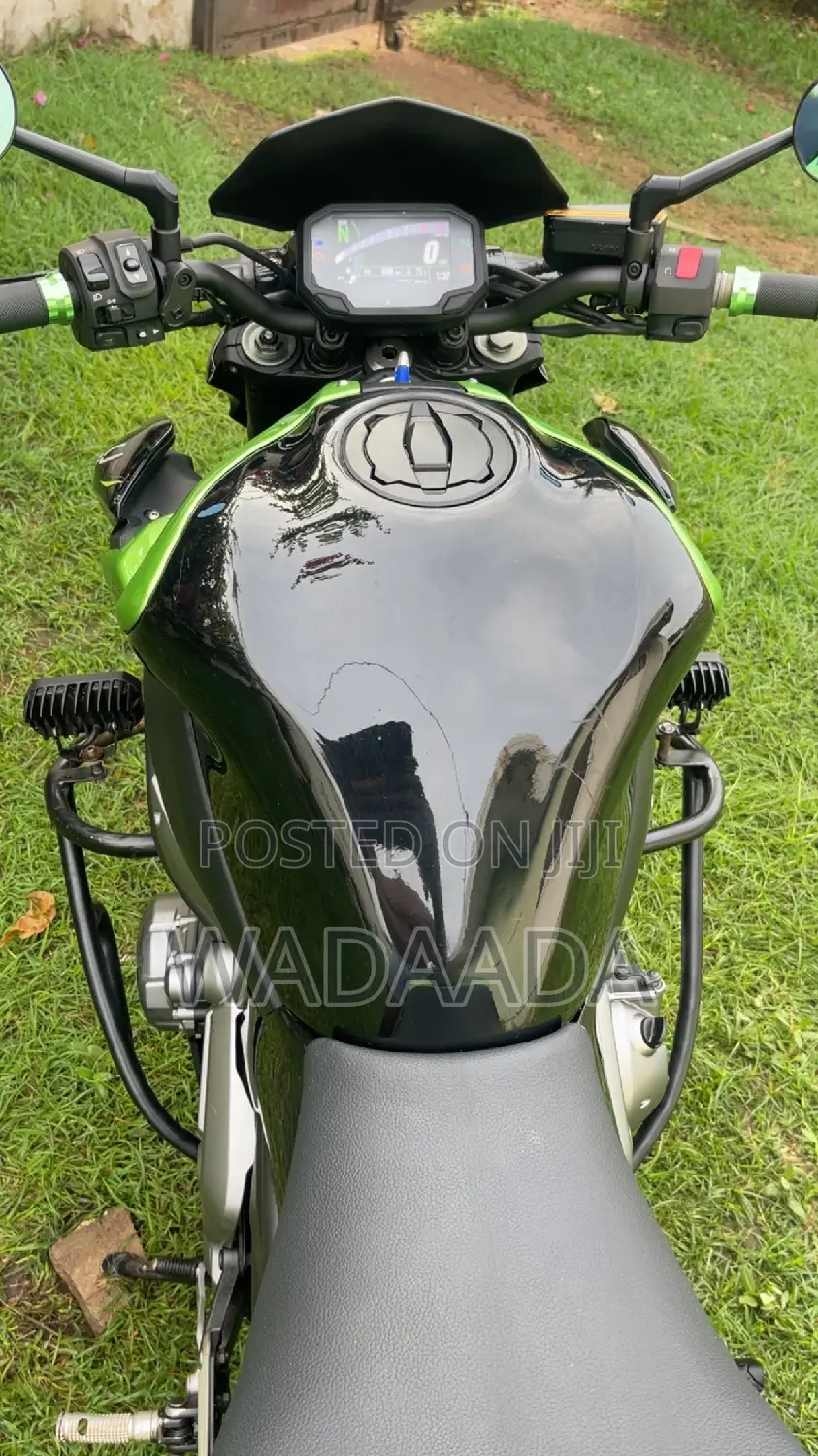 Kawasaki Z900 2022 Black