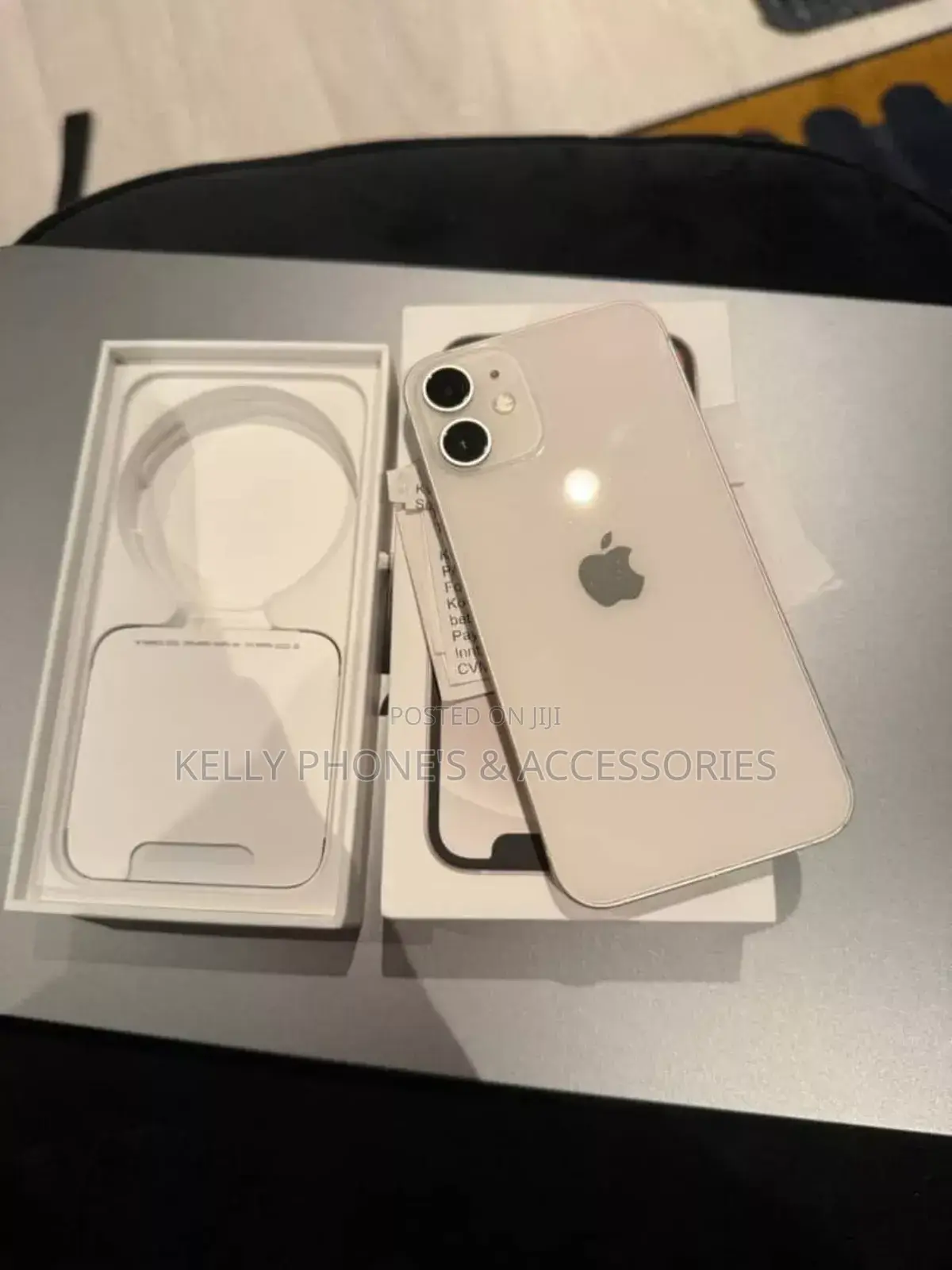 New Apple iPhone 12 64 GB Gold