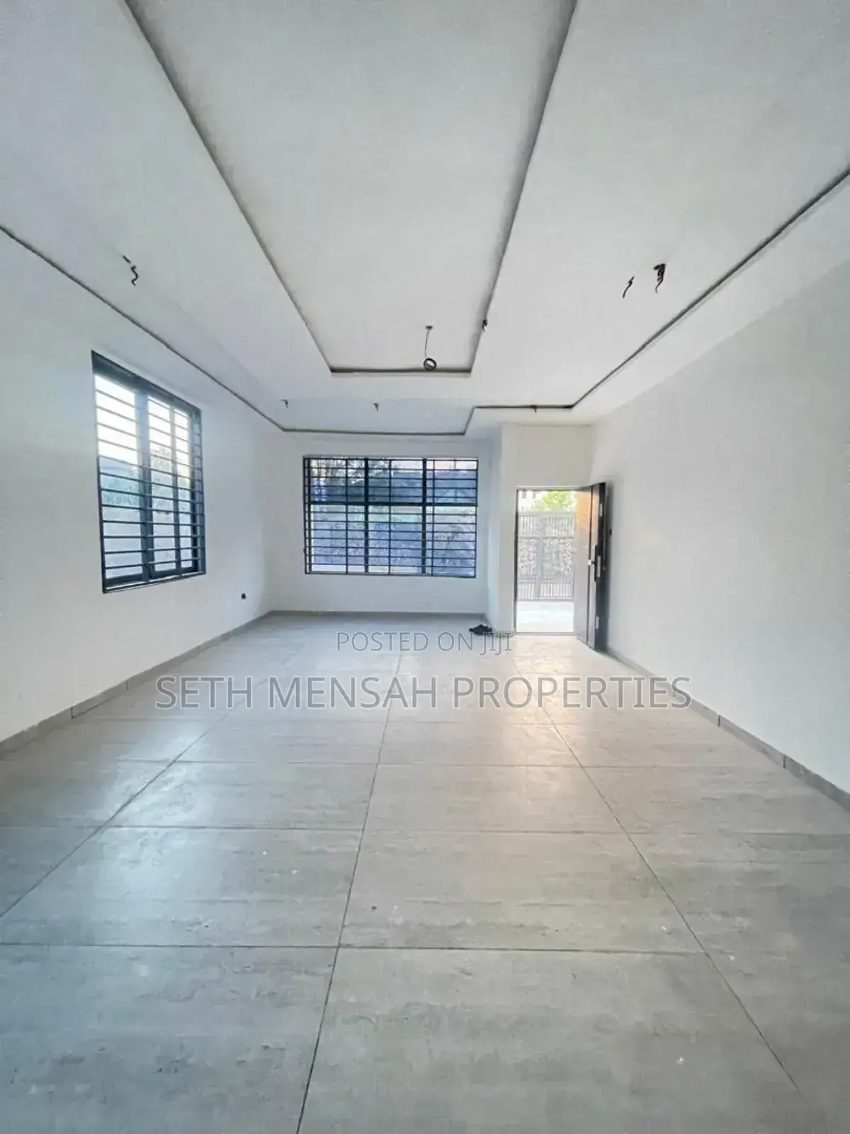 4bdrm House in Ashaley Botwe for sale
