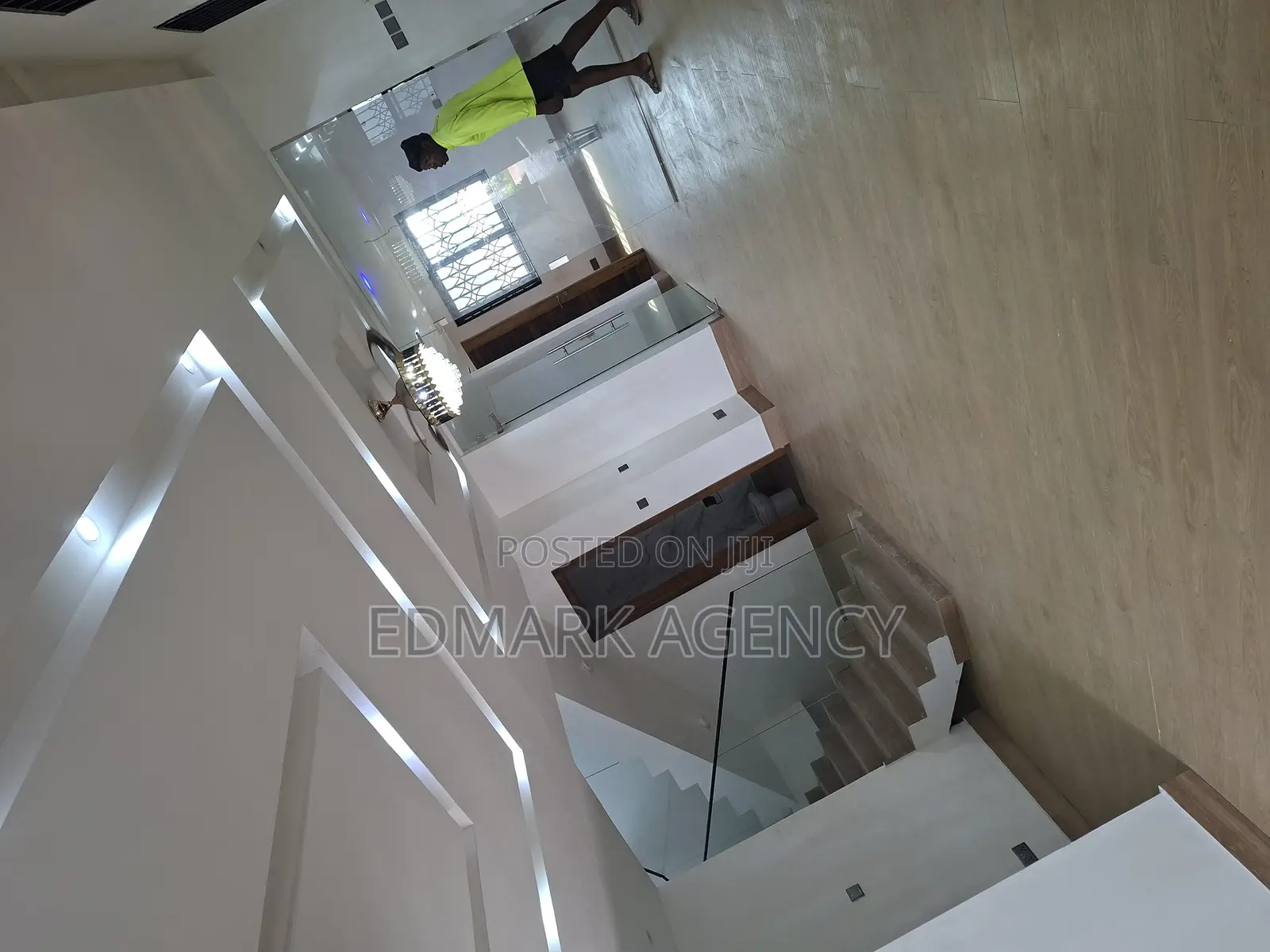 4bdrm House in Ashongman Estate, Police Station for sale