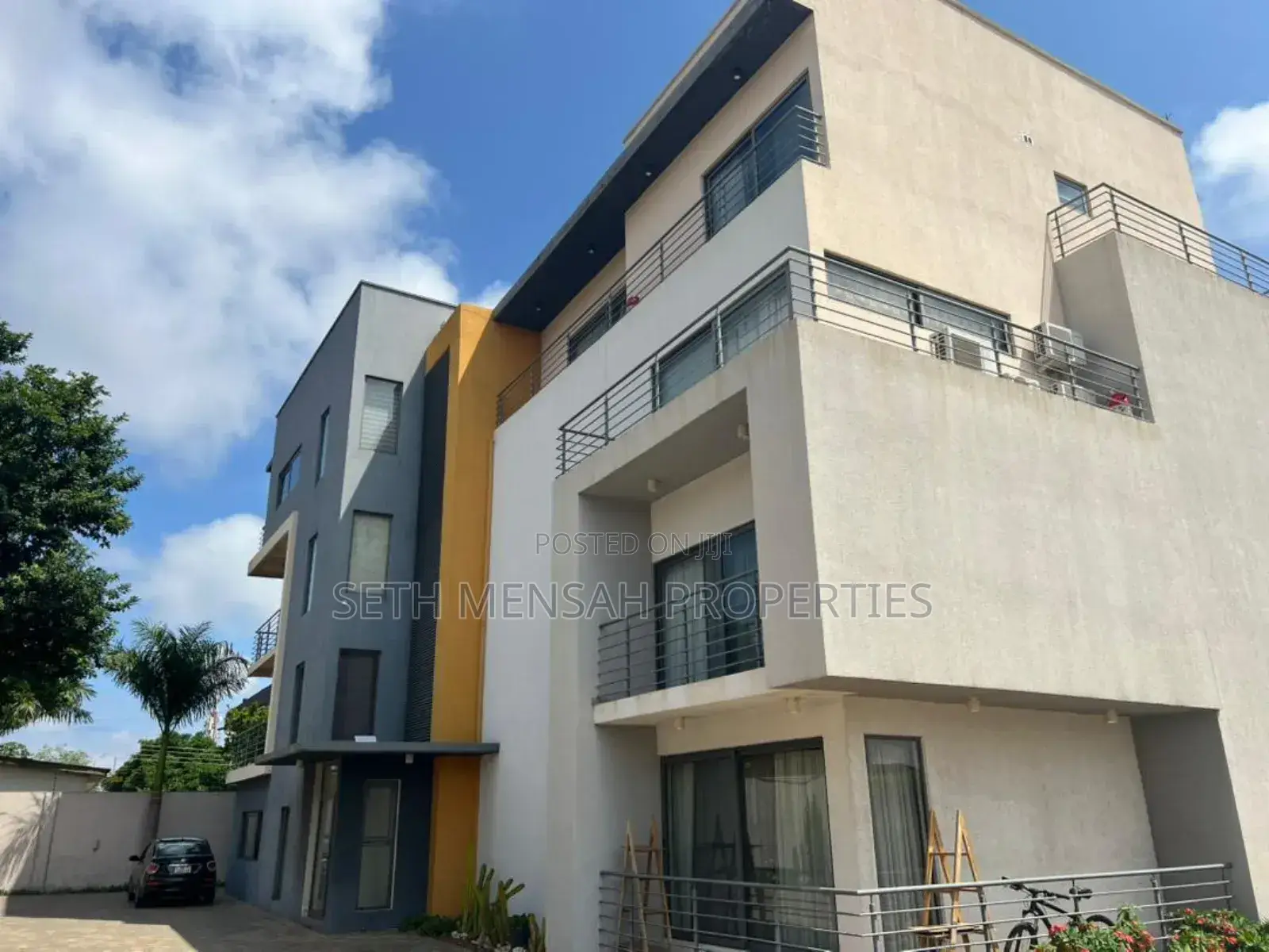 2bdrm Apartment in Abelemkpe for sale