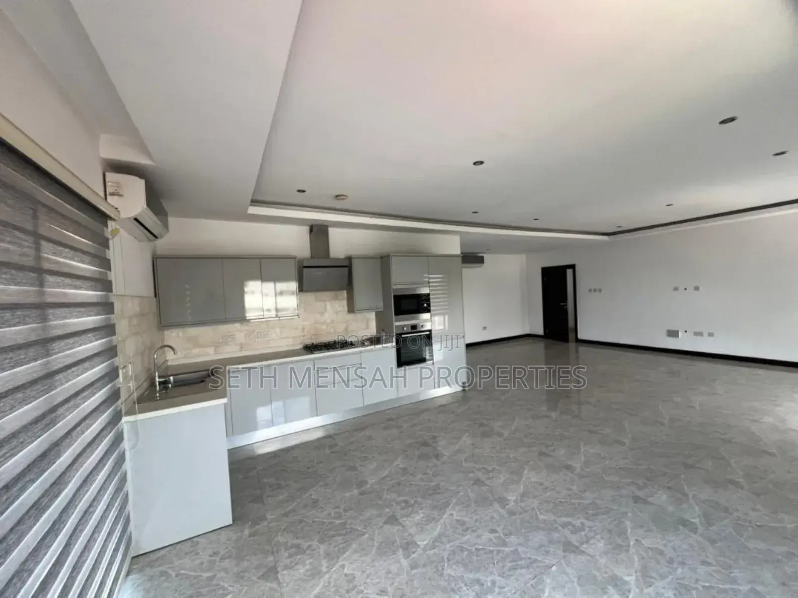 2bdrm Apartment in Abelemkpe for sale