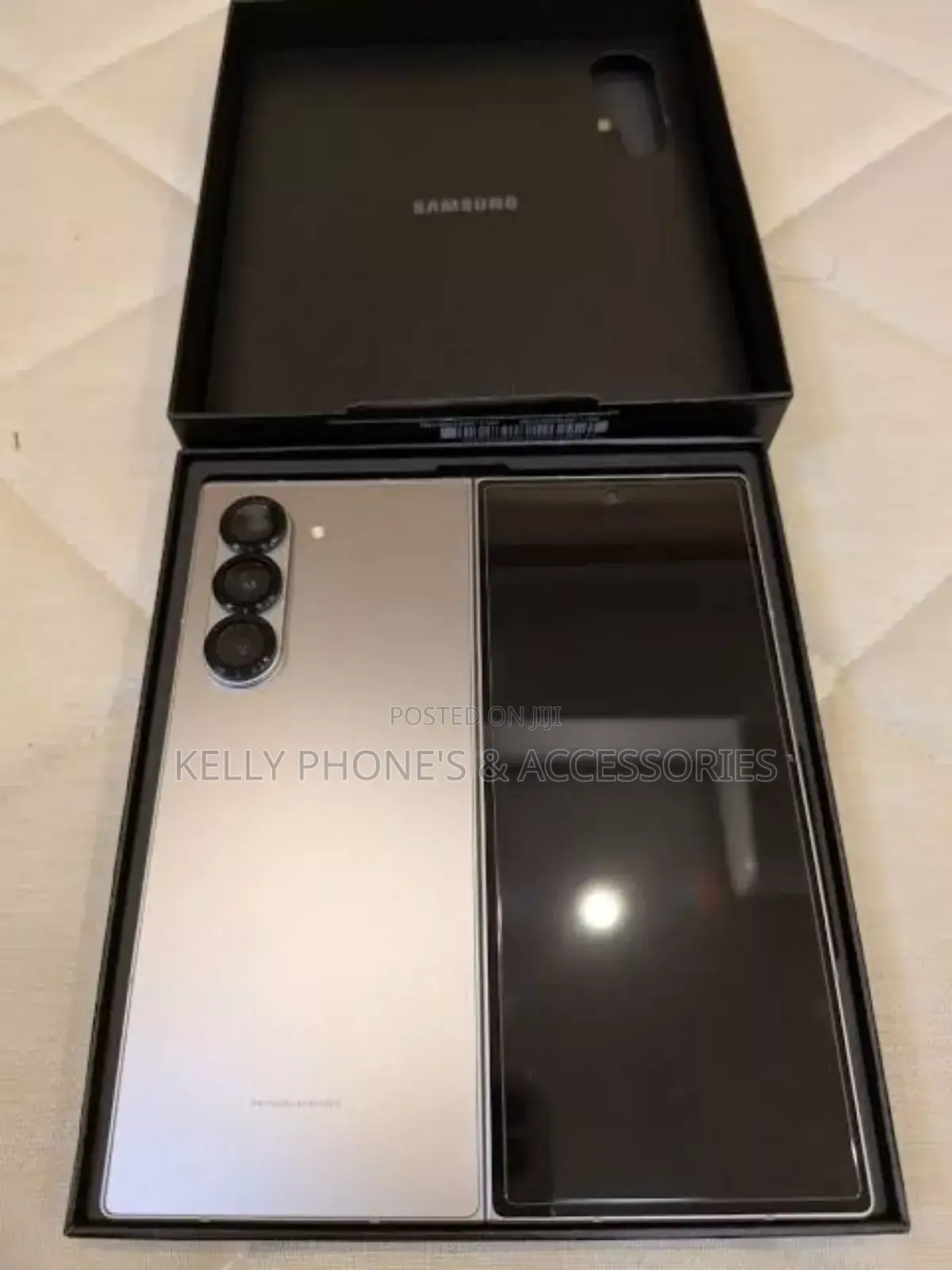 New Samsung Galaxy Z Fold6 256 GB Silver